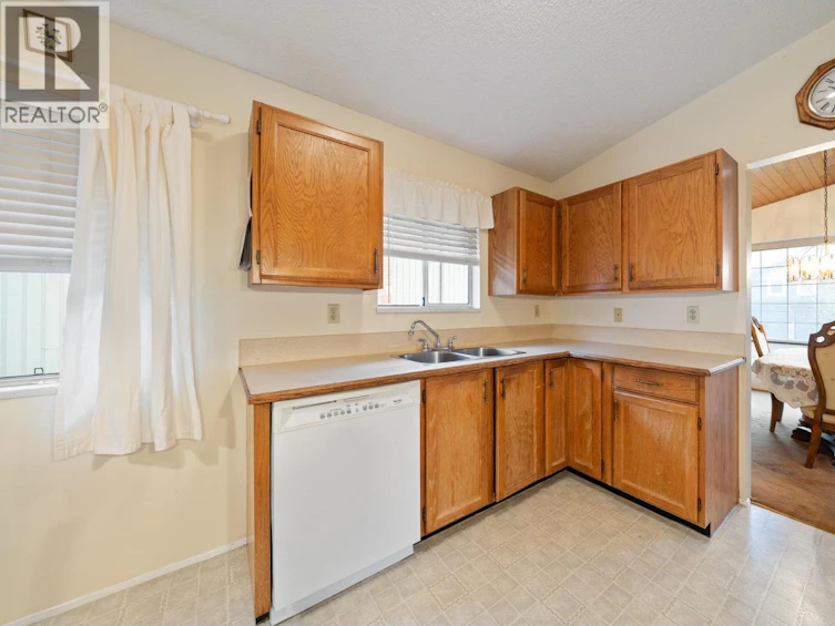 431 Glenbrook Drive, New Westminster, BC, V3L 5J3 - 15