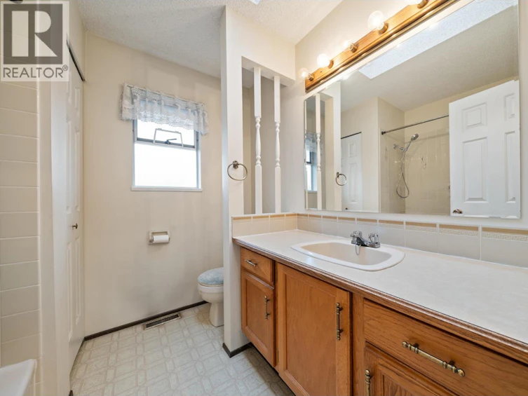 431 Glenbrook Drive, New Westminster, BC, V3L 5J3 - 25