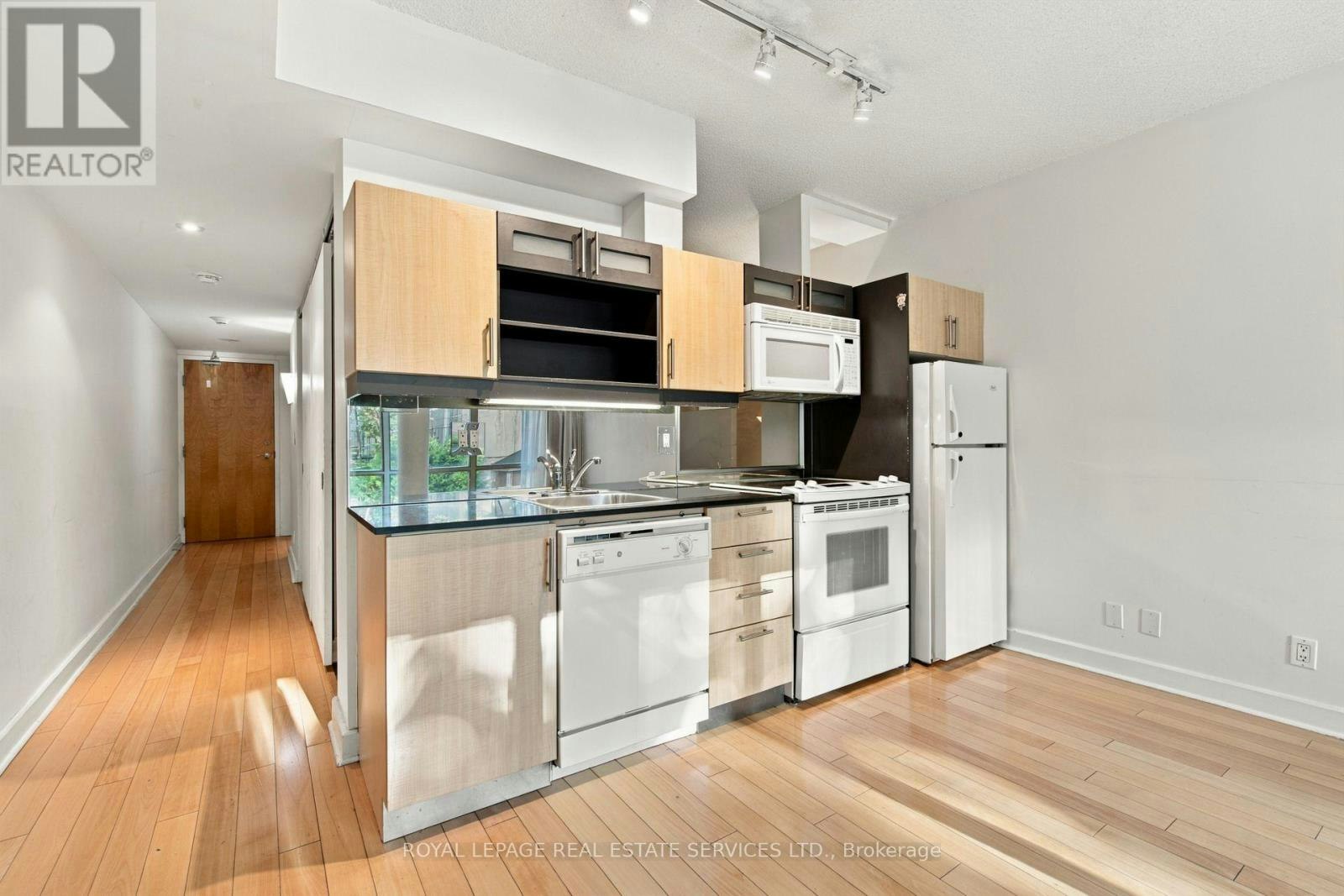 M-18-350 Wellington Street W, Toronto, ON, M5V 3W9 - 12