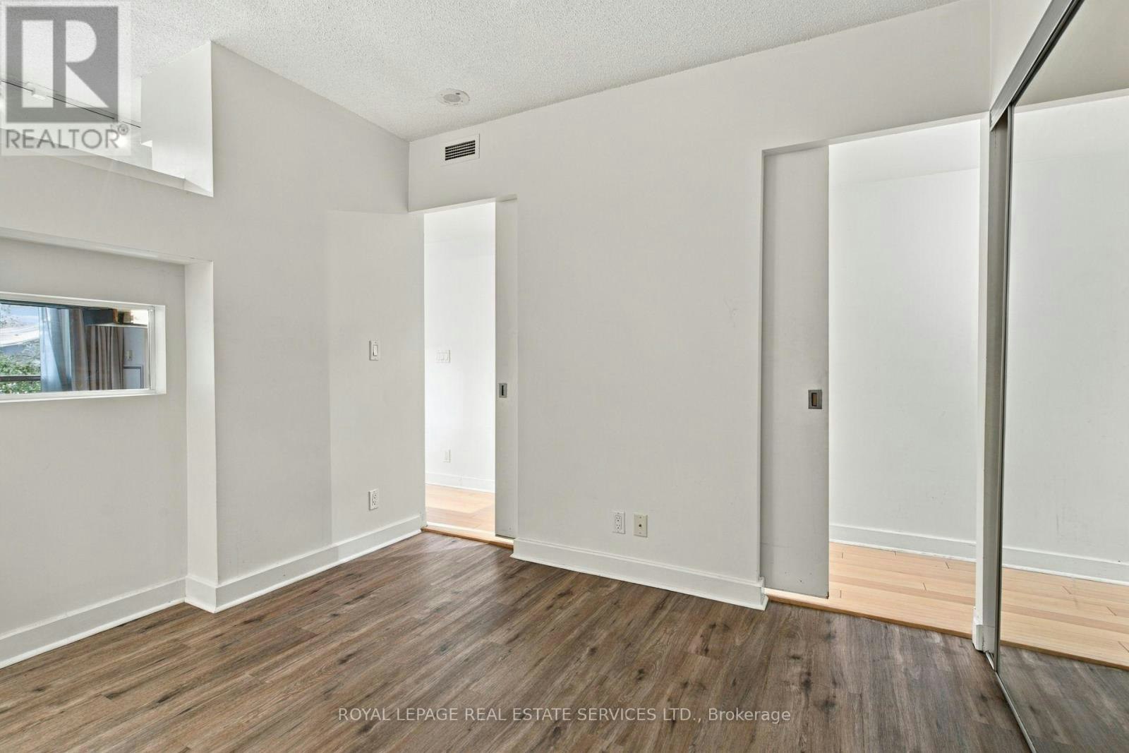 M-18-350 Wellington Street W, Toronto, ON, M5V 3W9 - 14