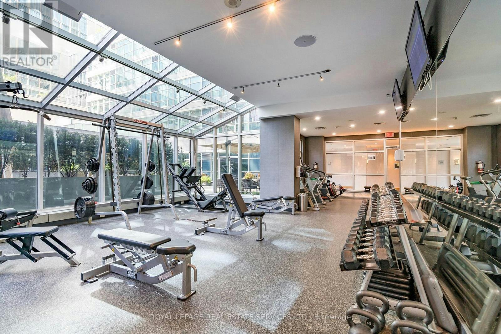 M-18-350 Wellington Street W, Toronto, ON, M5V 3W9 - 21