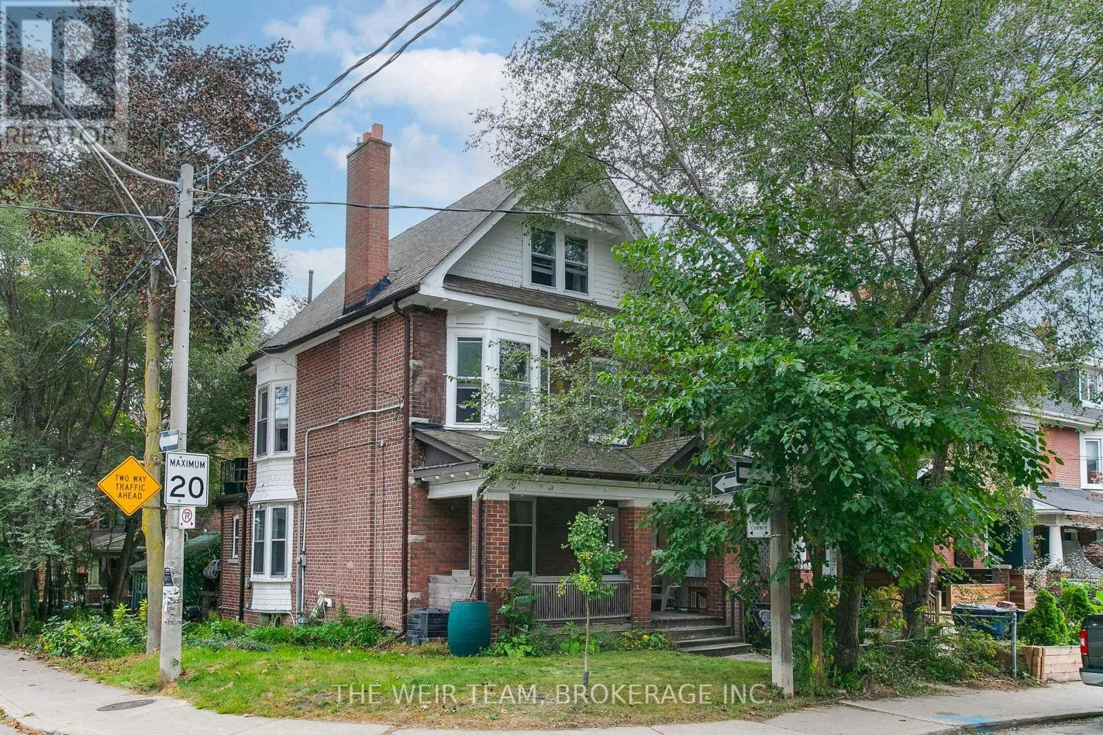 219 Withrow Avenue, Toronto, ON, M4K 1E2