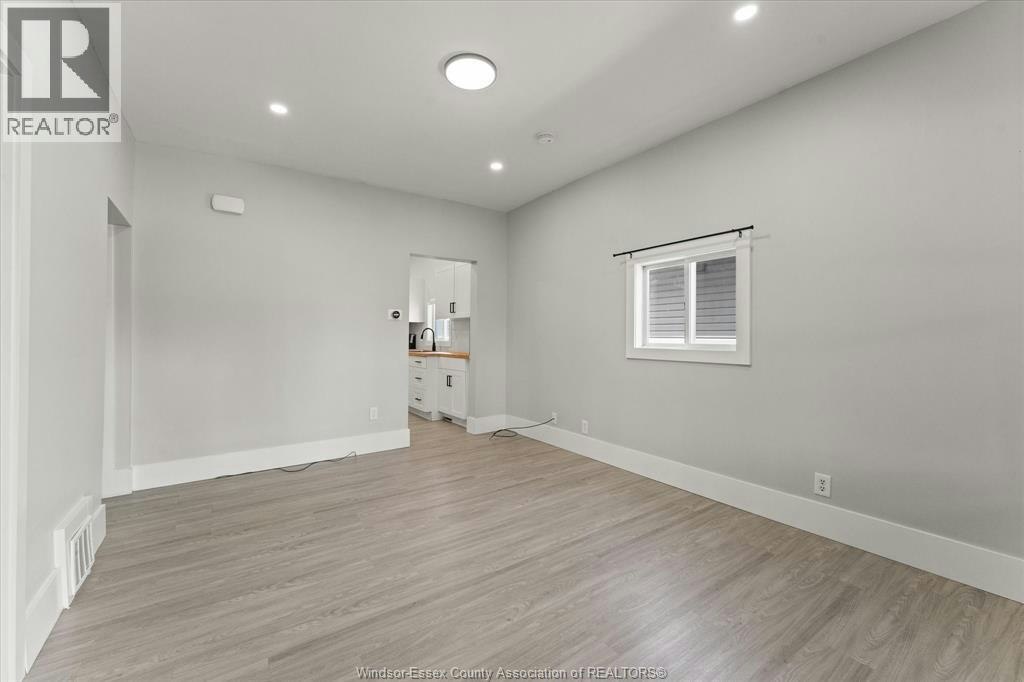 371 Curry, Windsor, ON, N9E 2B6 - 9