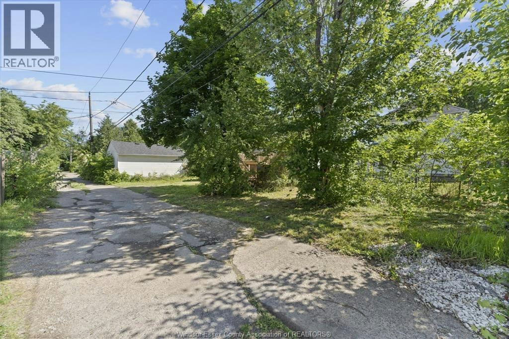 371 Curry, Windsor, ON, N9E 2B6 - 35