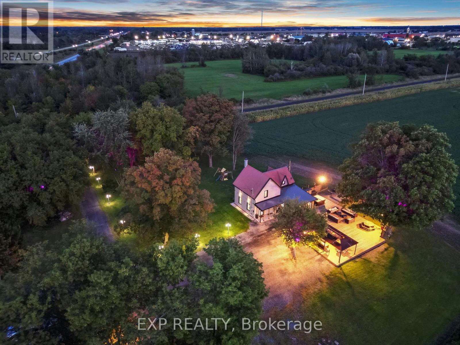 6210 Corduroy Road W, Ottawa, ON, K0A 3H0 - 4