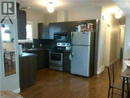 A(DN-11222 75 Avenue, Grande Prairie, AB, T8W 0C5 - 2