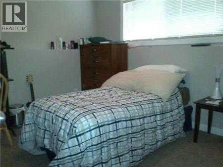 A(DN-11222 75 Avenue, Grande Prairie, AB, T8W 0C5 - 5