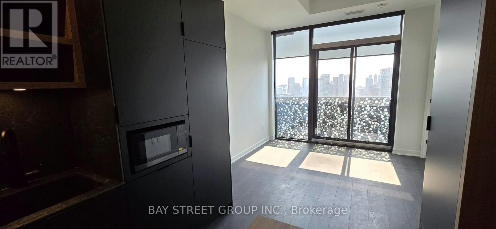 3005-55 Charles Street E, Toronto, ON, M4Y 0J1 - 6
