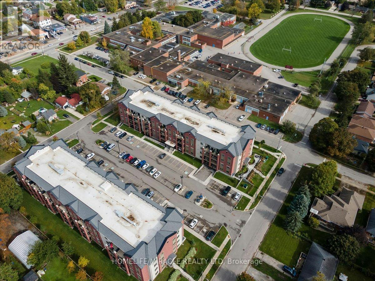304-161 Wellington Street E, New Tecumseth, ON, L9R 0R8 - 11