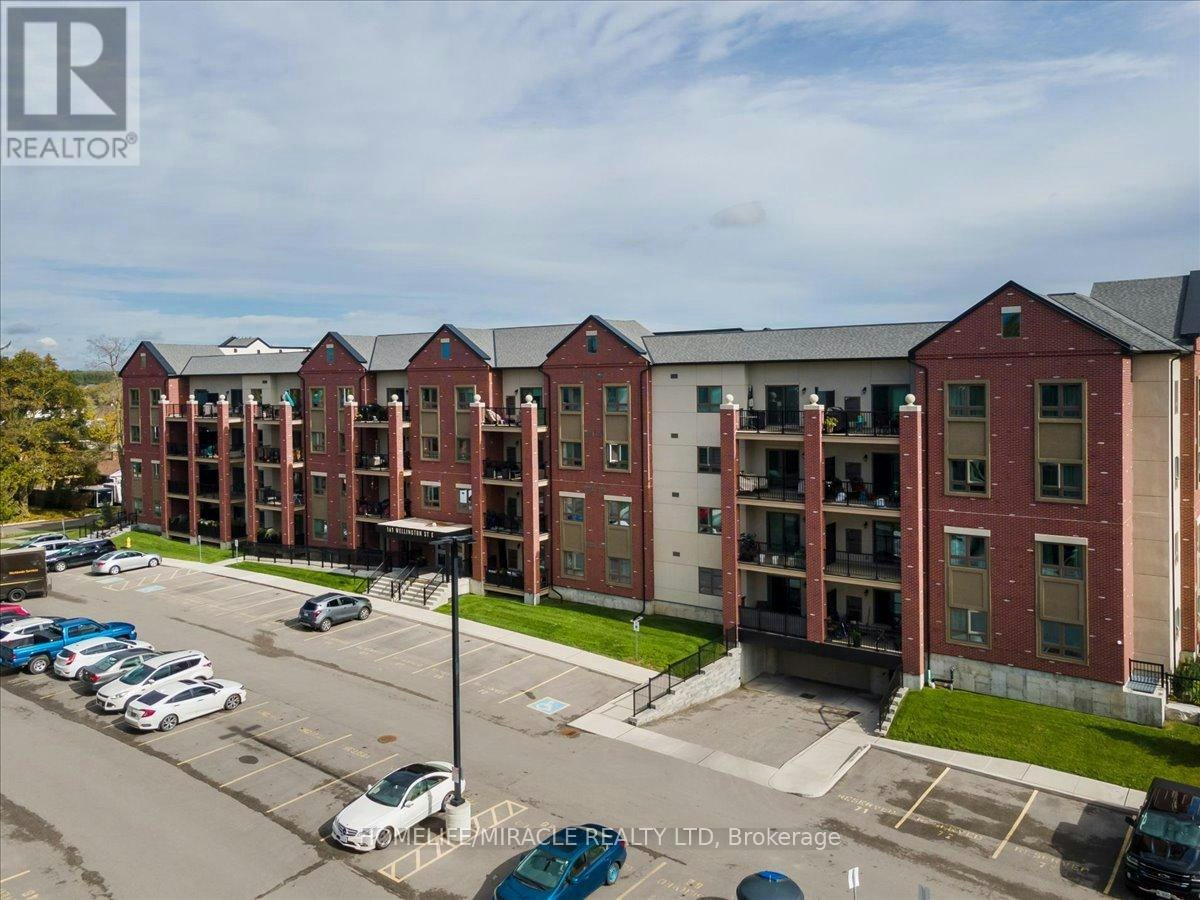 304-161 Wellington Street E, New Tecumseth, ON, L9R 0R8 - 2