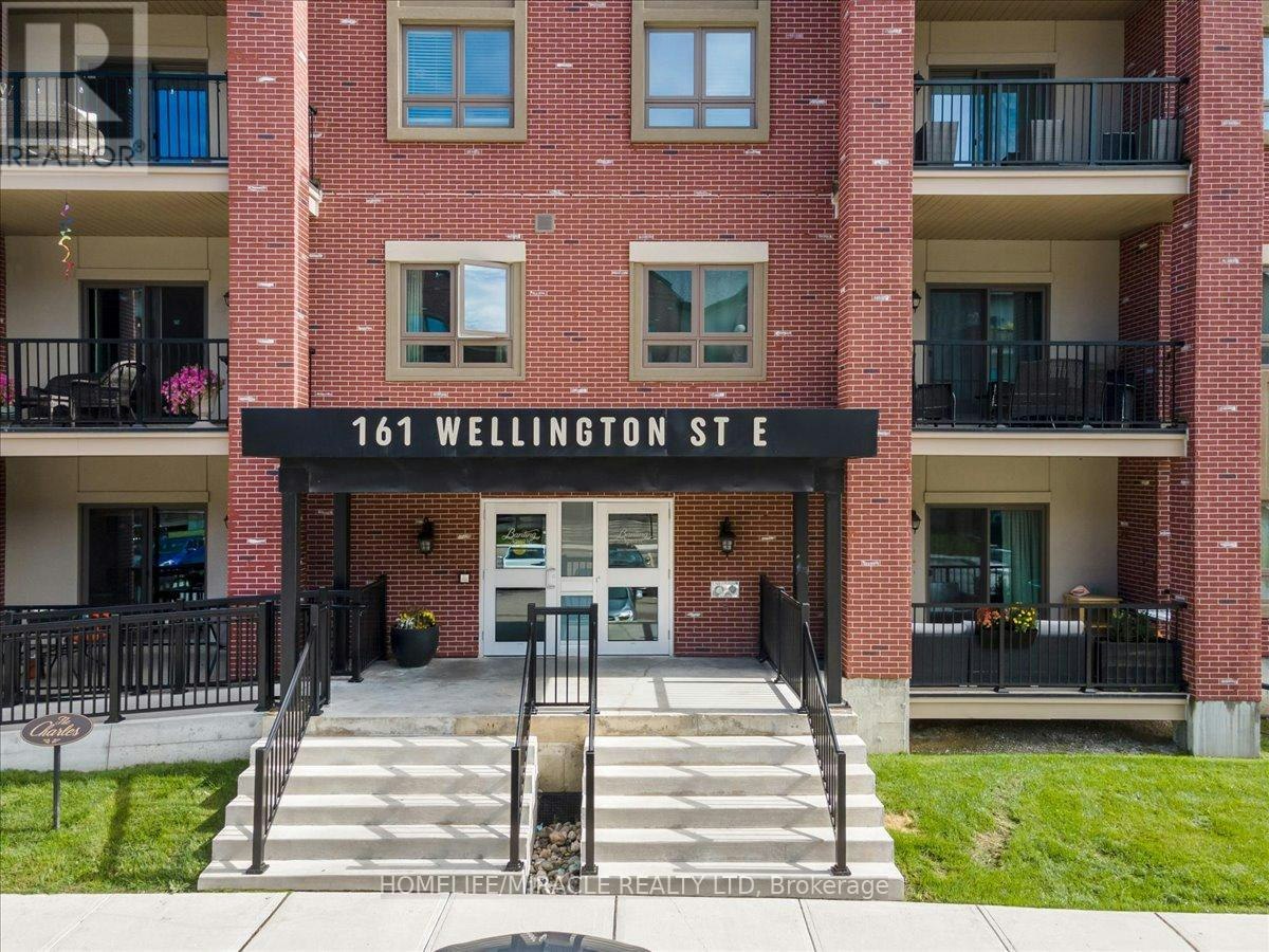 304-161 Wellington Street E, New Tecumseth, ON, L9R 0R8