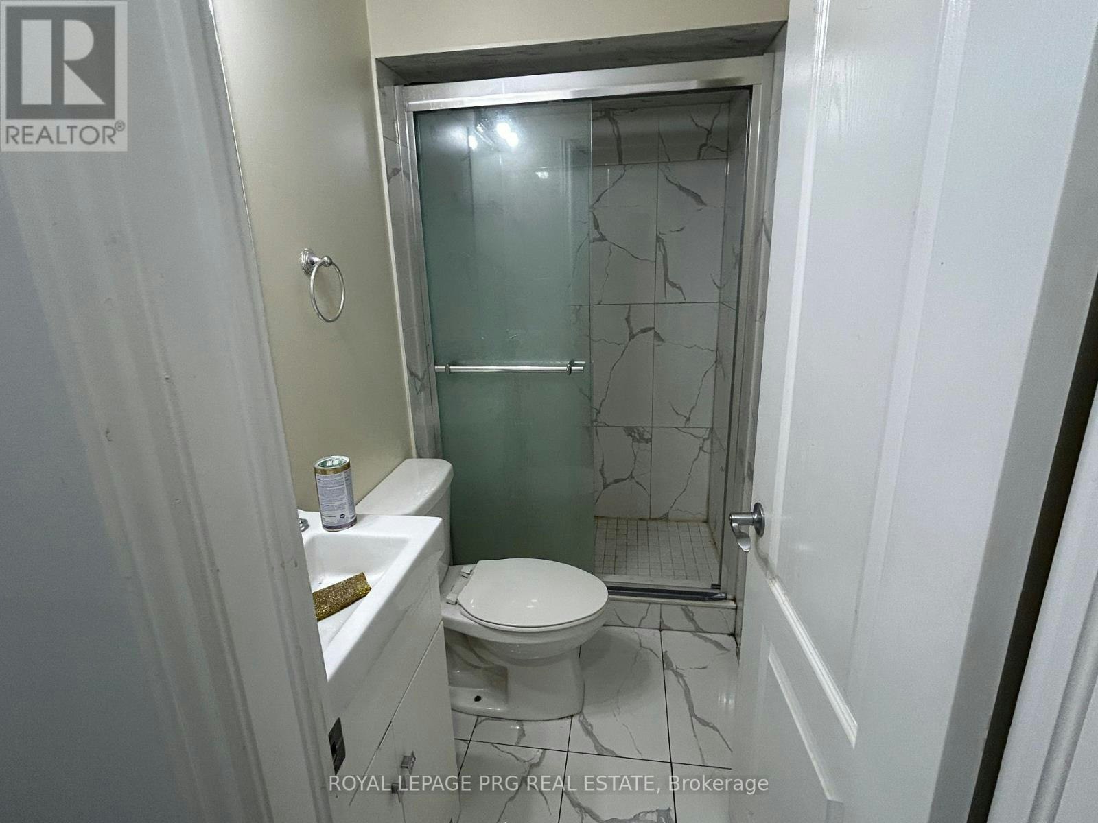 B-11 Villagewood Street, Brampton, ON, L6P 2C4 - 4