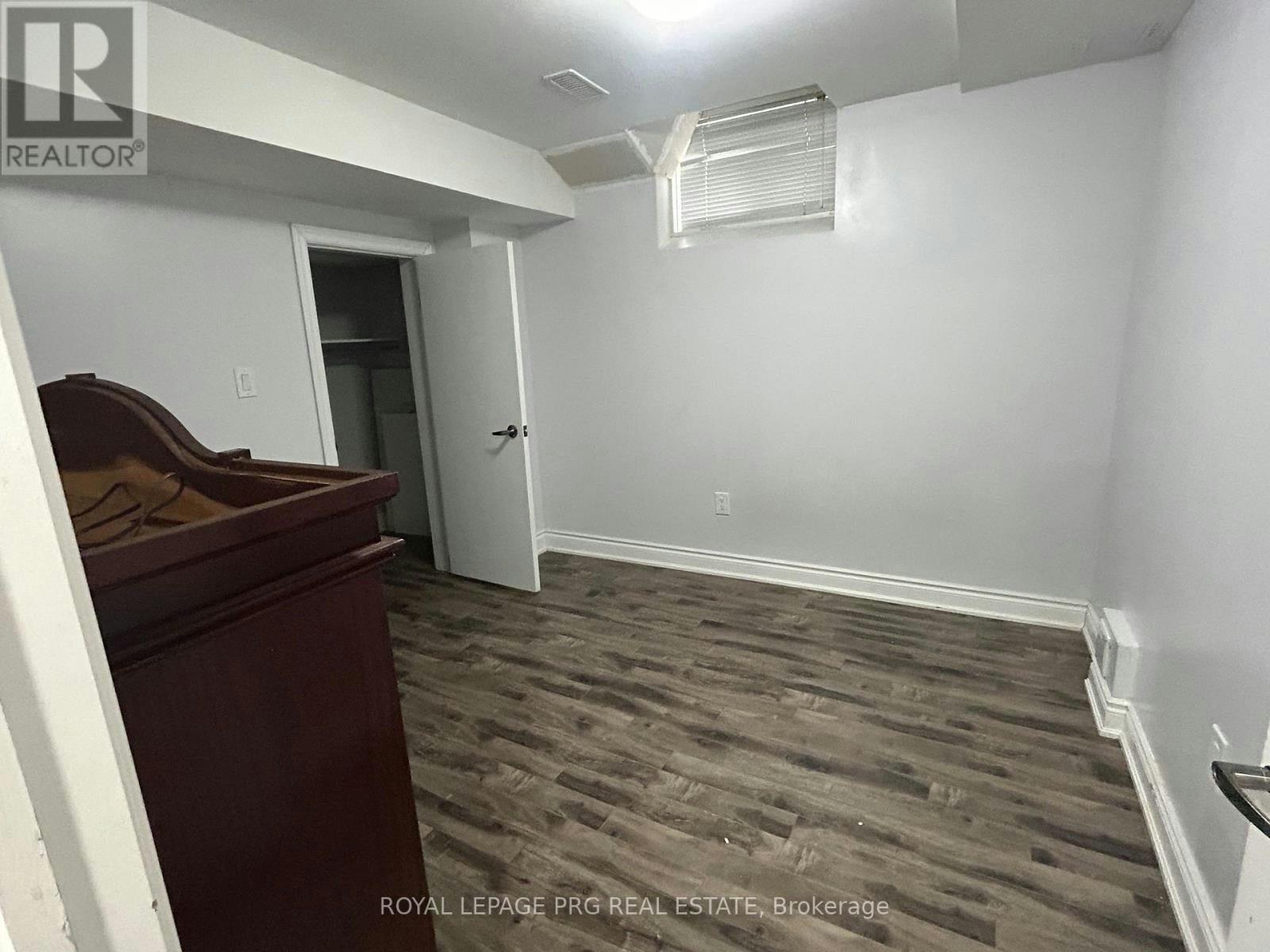B-11 Villagewood Street, Brampton, ON, L6P 2C4 - 3