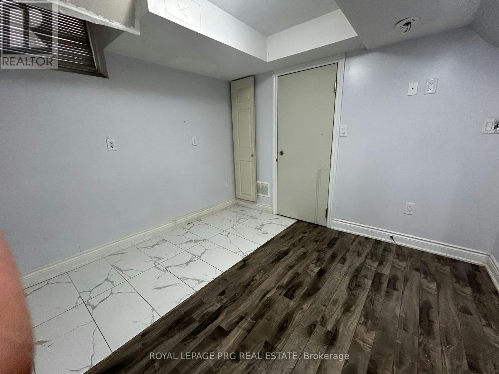 A-11 Villagewood Street, Brampton, ON, L6P 2C4 - 9