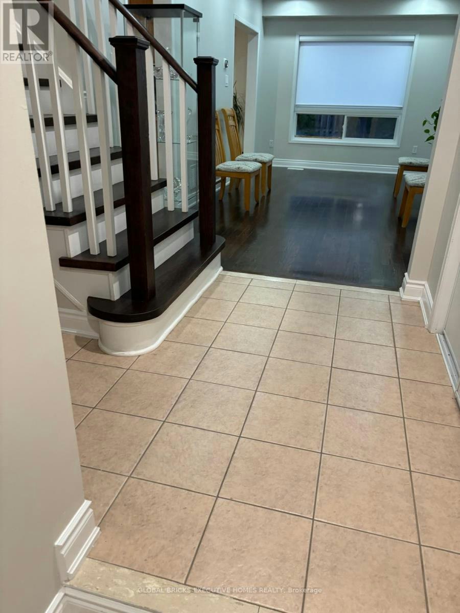 6064 Coxswain Crescent, Mississauga, ON, L5V 2Z9 - 12