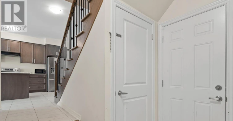 212 Vanilla Trail, Thorold, ON, L2V 0L3 - 17
