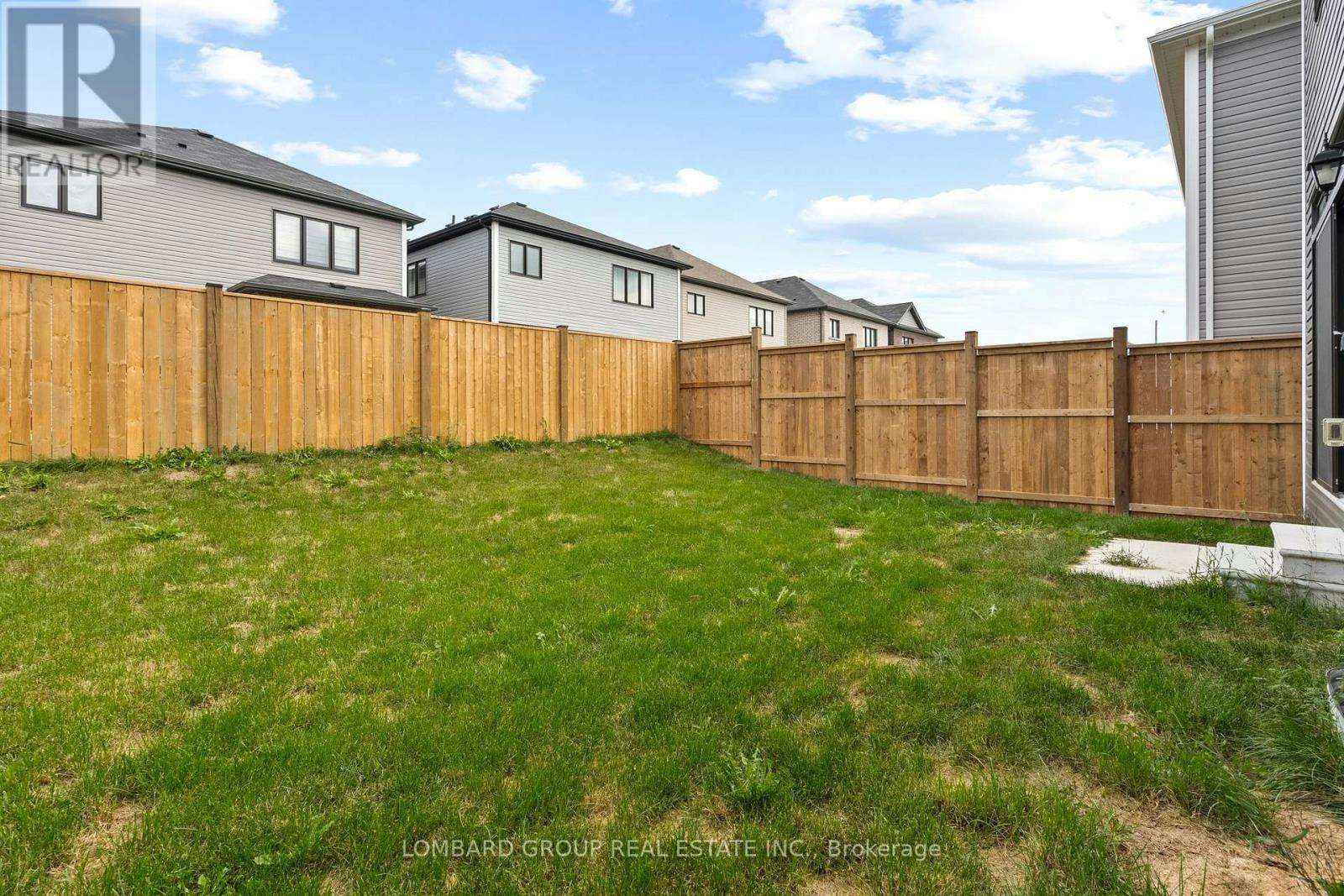 212 Vanilla Trail, Thorold, ON, L2V 0L3 - 37
