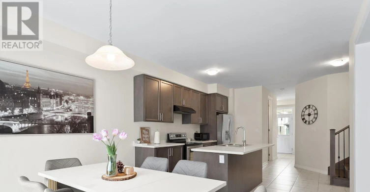 212 Vanilla Trail, Thorold, ON, L2V 0L3 - 10
