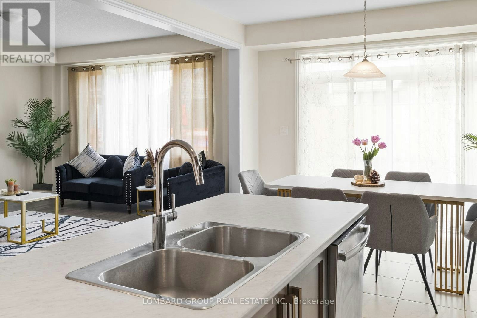 212 Vanilla Trail, Thorold, ON, L2V 0L3 - 16