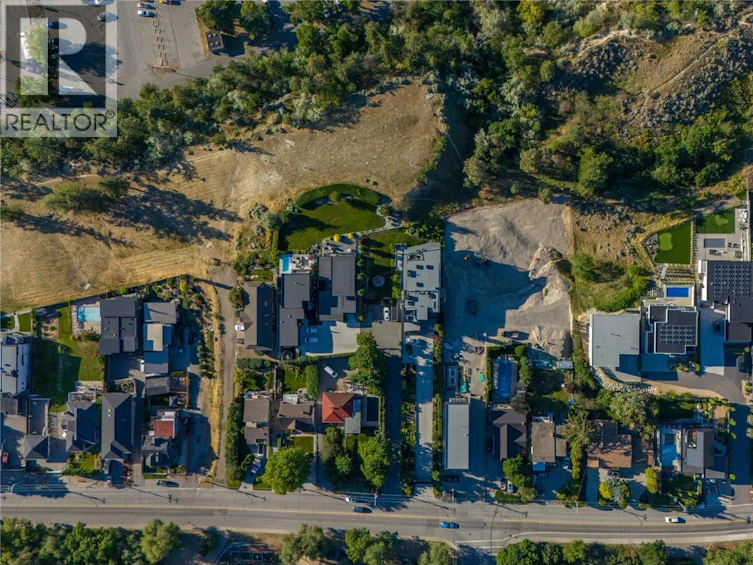 593 Vancouver Avenue, Penticton, BC, V2A 1A4 - 16