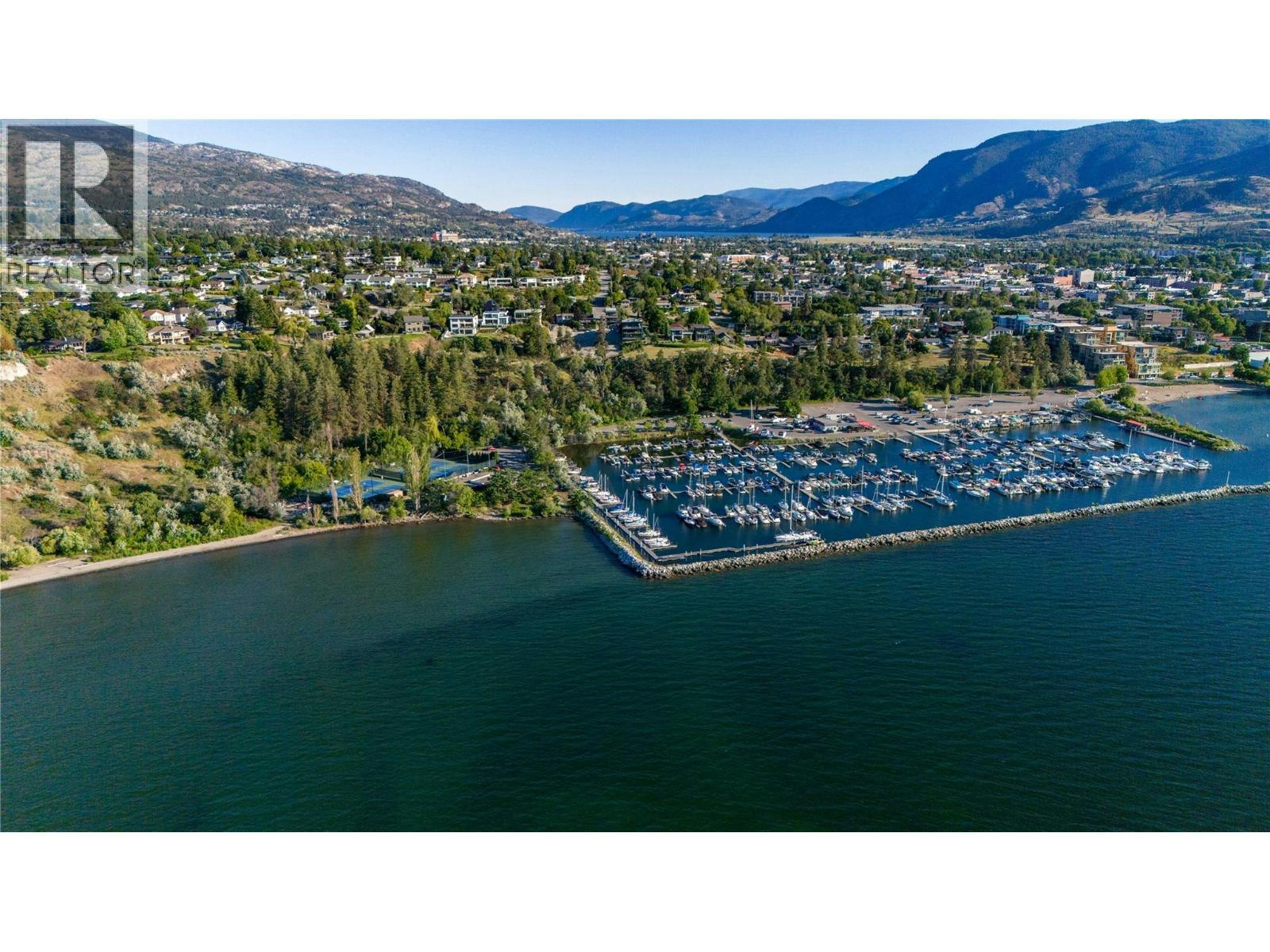 593 Vancouver Avenue, Penticton, BC, V2A 1A4 - 12