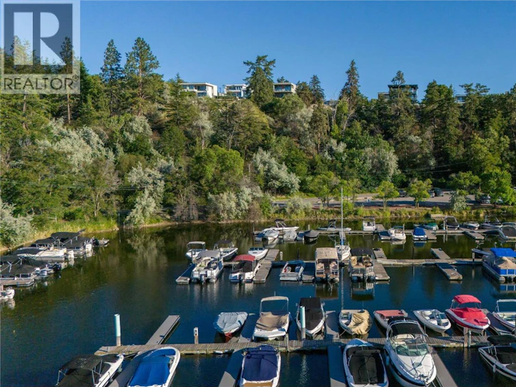 593 Vancouver Avenue, Penticton, BC, V2A 1A4 - 11