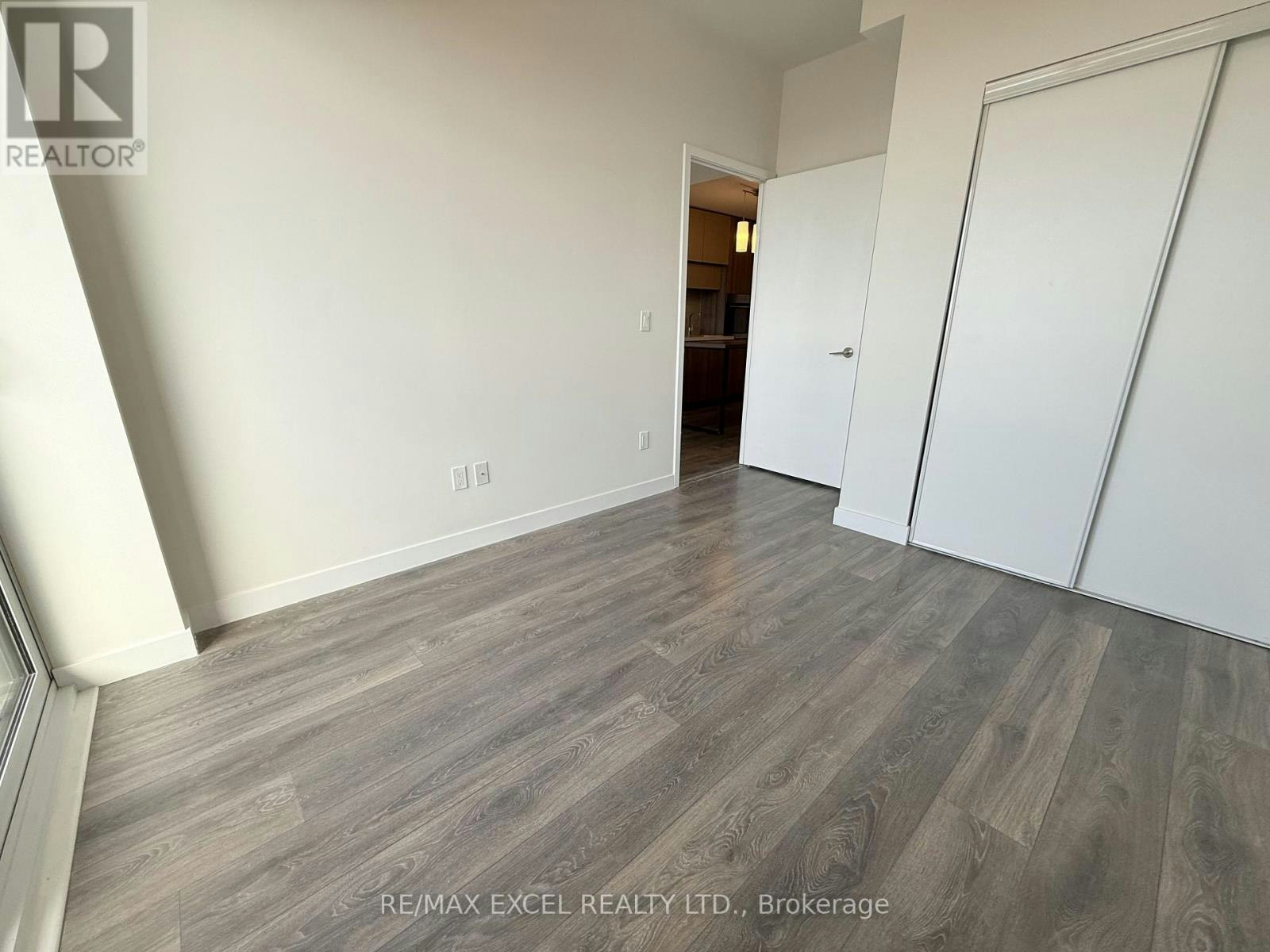 5603-8 Eglinton Avenue E, Toronto, ON, M4P 1A6 - 7