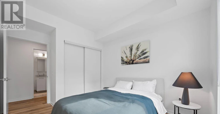 710-101 Roehampton Avenue, Toronto, ON, M4P 2W2 - 13