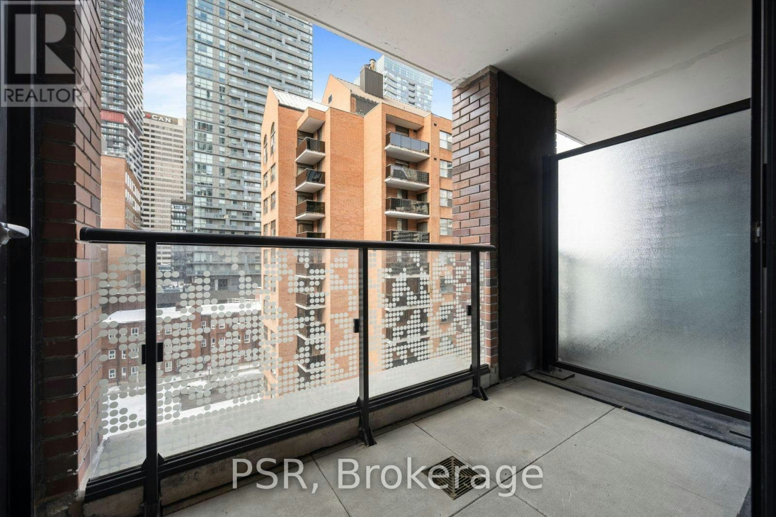710-101 Roehampton Avenue, Toronto, ON, M4P 2W2 - 17