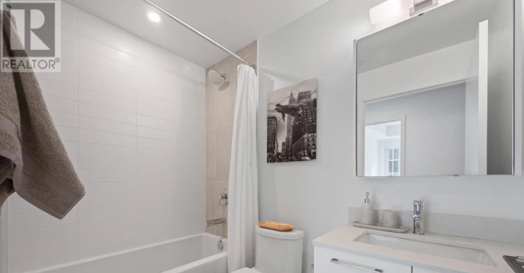 710-101 Roehampton Avenue, Toronto, ON, M4P 2W2 - 14