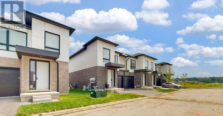 107-175 Doan Drive, Komoka, ON, N0L 1R0 - 2