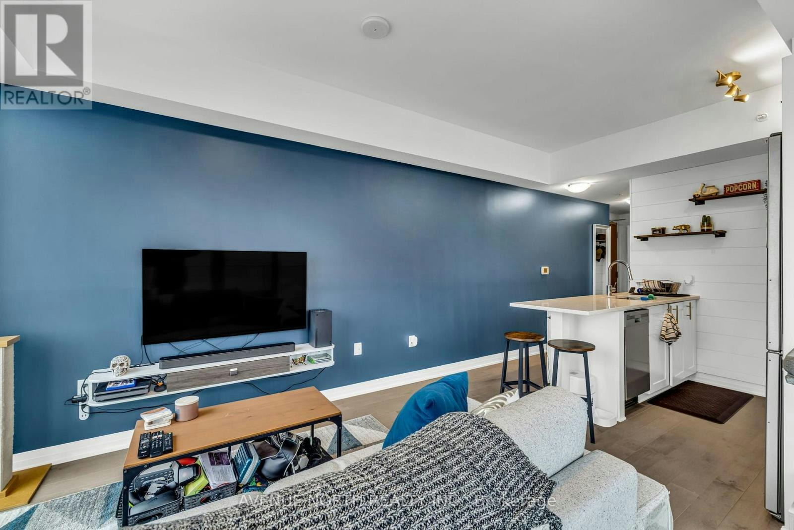 2001-805 Carling Avenue, Ottawa, ON, K1S 5W9 - 7