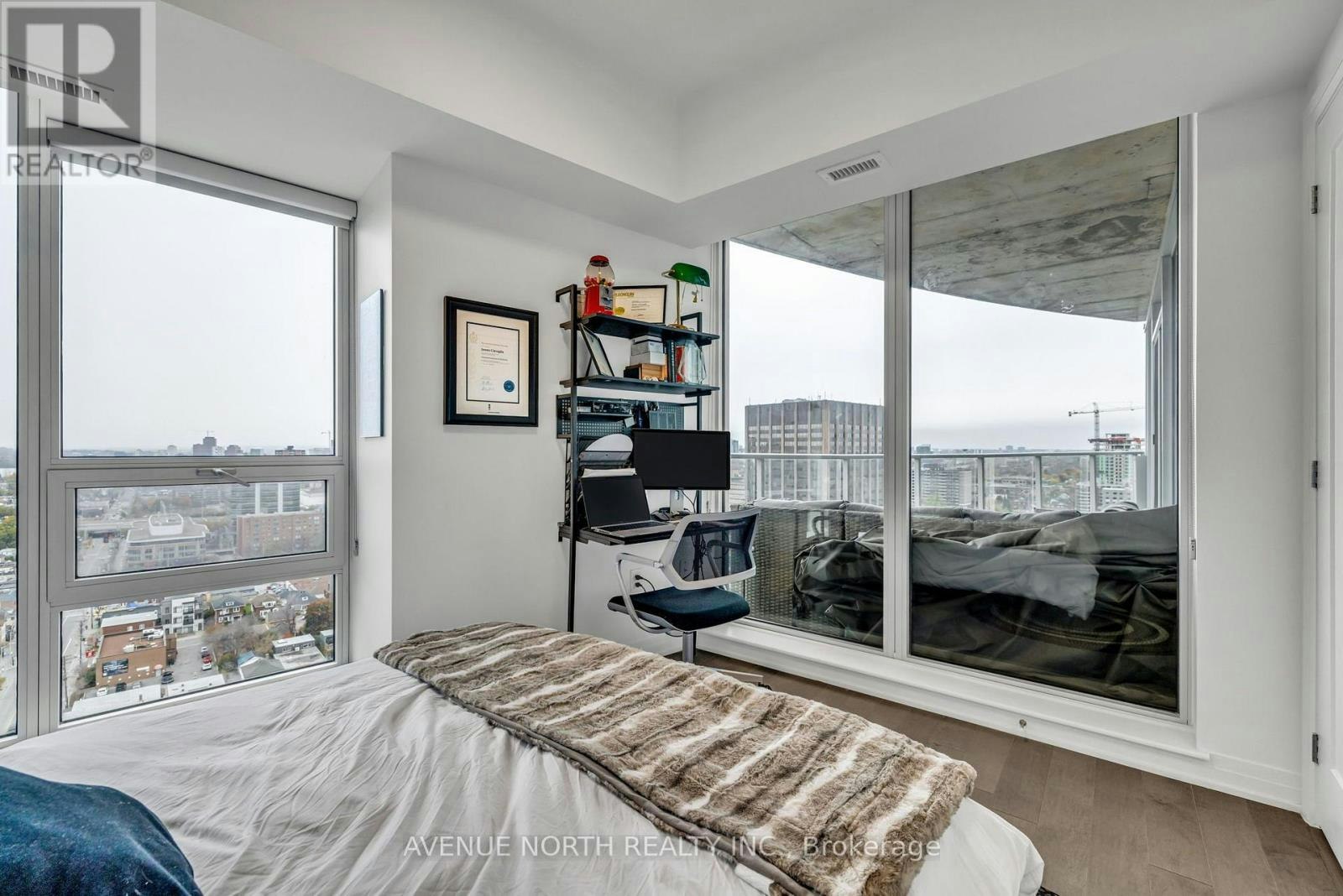 2001-805 Carling Avenue, Ottawa, ON, K1S 5W9 - 13