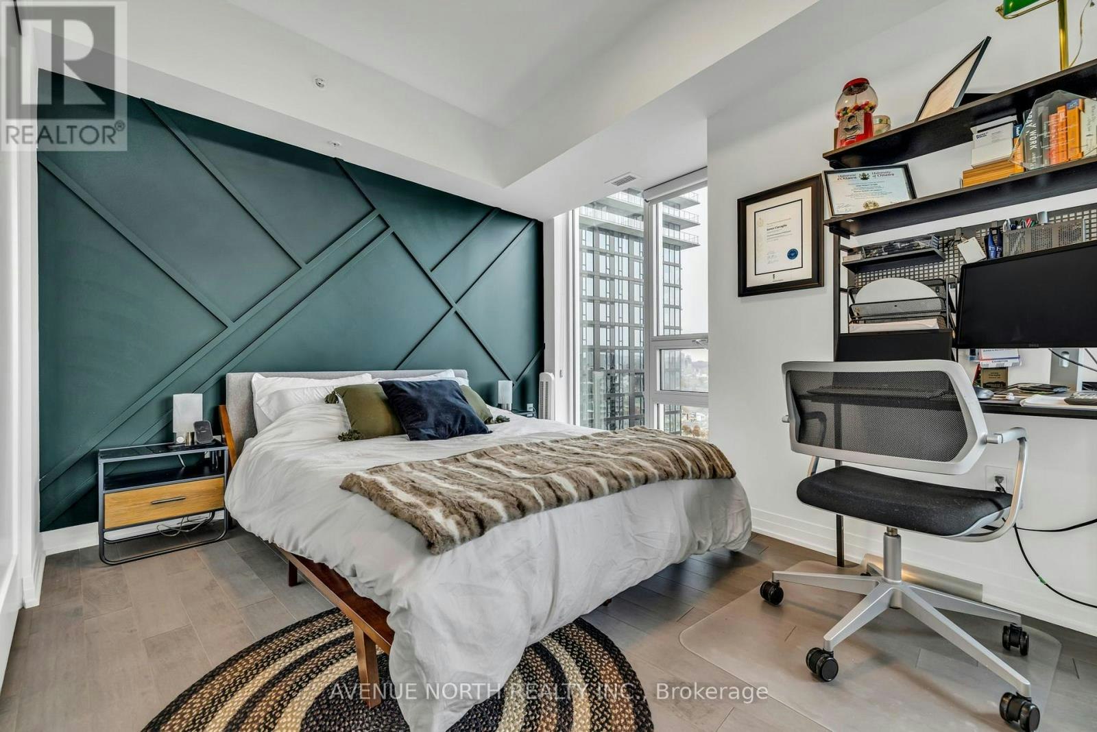 2001-805 Carling Avenue, Ottawa, ON, K1S 5W9 - 11