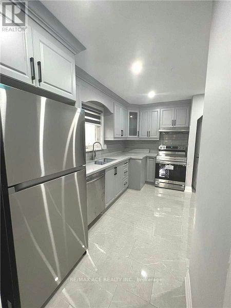 25 Courton Drive, Toronto, ON, M1R 1K7 - 6