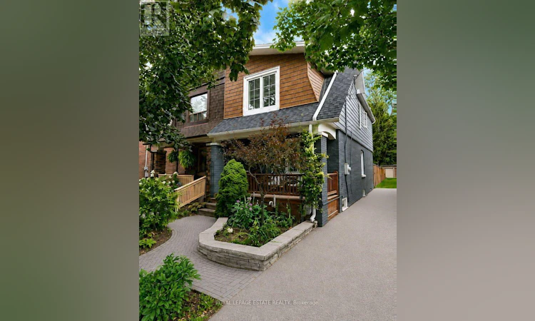 11 Hemlock Avenue