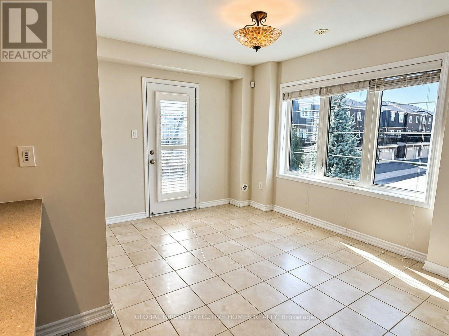296 Ellen Davidson Drive, Oakville, ON, L6M 0V5 - 11