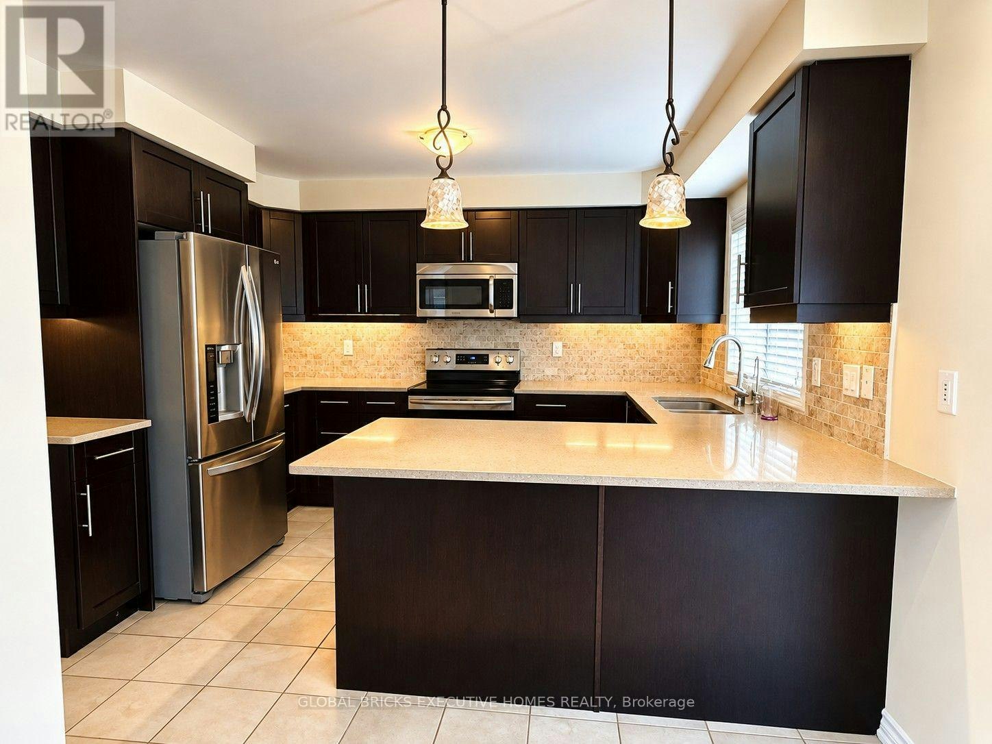 296 Ellen Davidson Drive, Oakville, ON, L6M 0V5 - 9