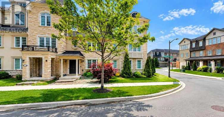 296 Ellen Davidson Drive, Oakville, ON, L6M 0V5