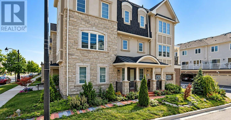 296 Ellen Davidson Drive, Oakville, ON, L6M 0V5 - 2