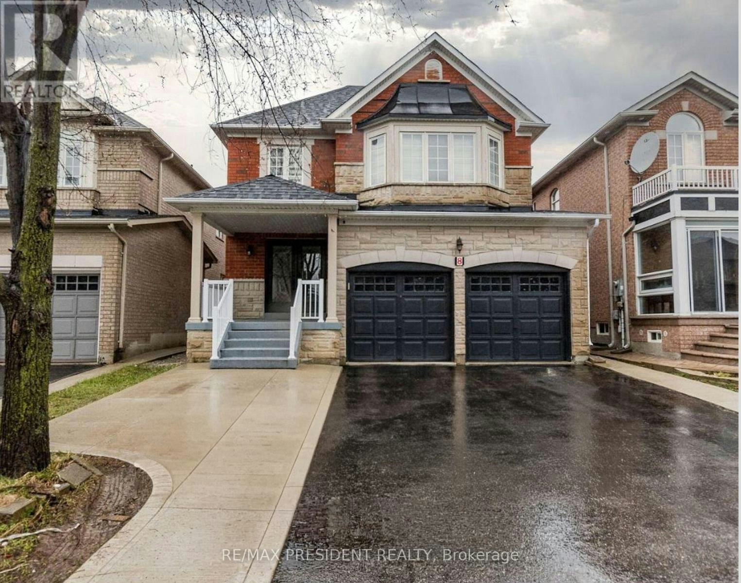 8 River Heights Drive, Brampton, ON, L6P 2M9