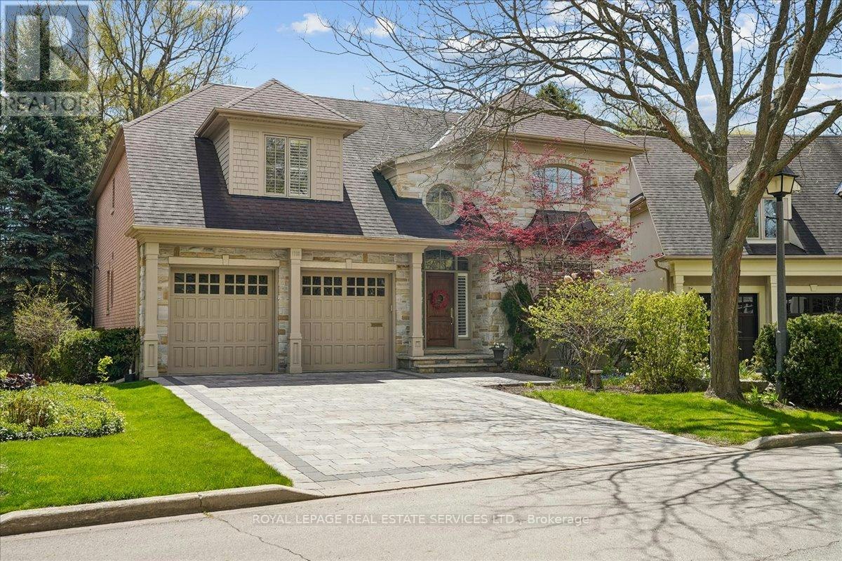 1726 The Pines, Mississauga, ON, L5J 4V5