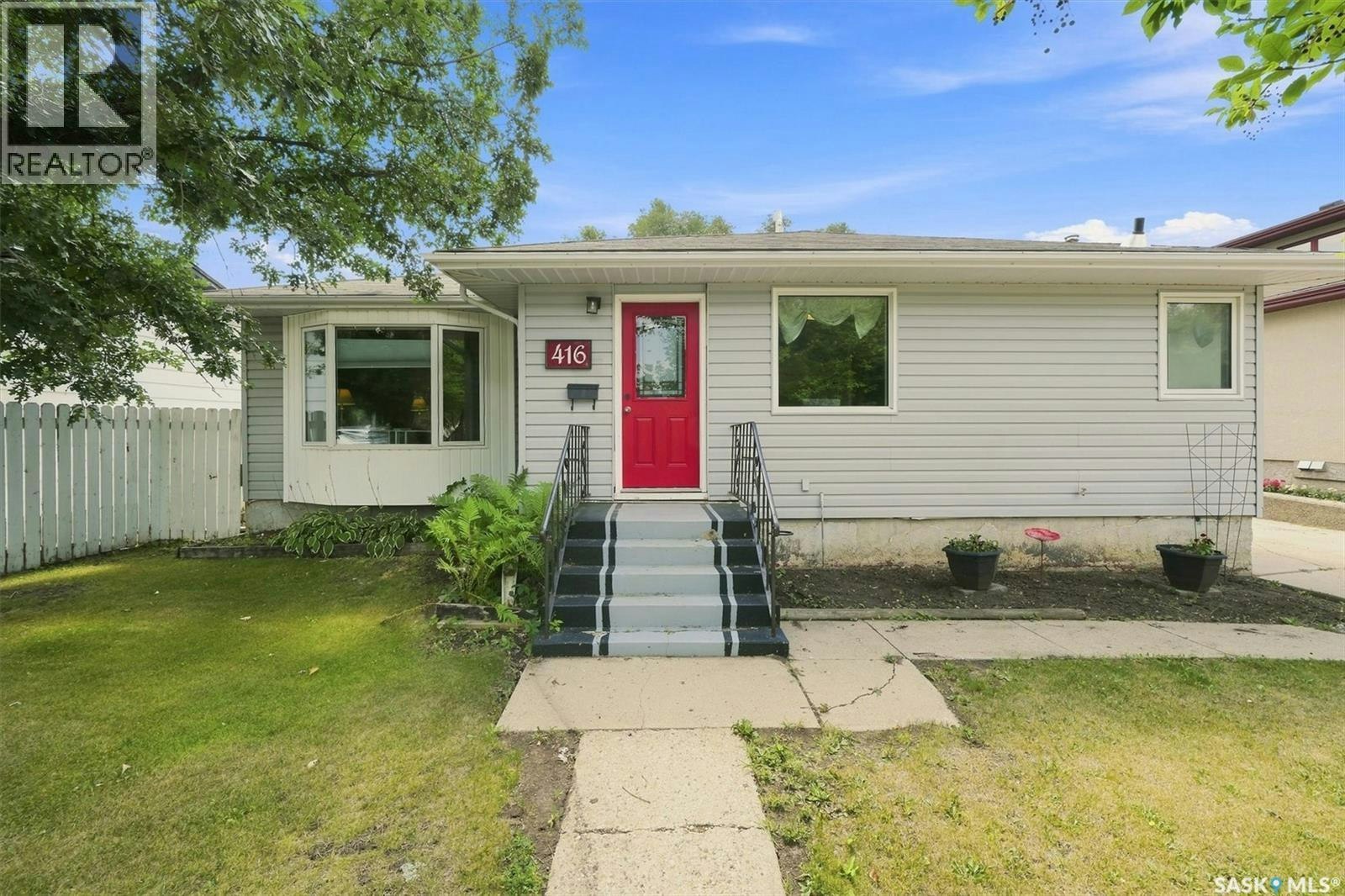 416 Willow Street E, Saskatoon, SK, S7J 0C8