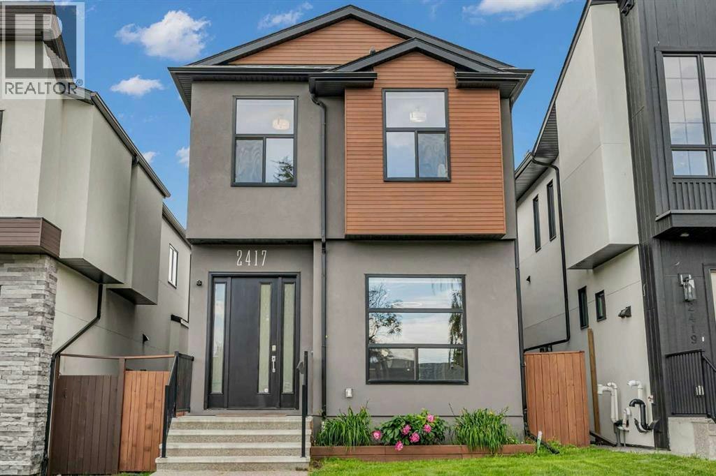 2417 25 Avenue NW, Calgary, AB, T2M 2C6
