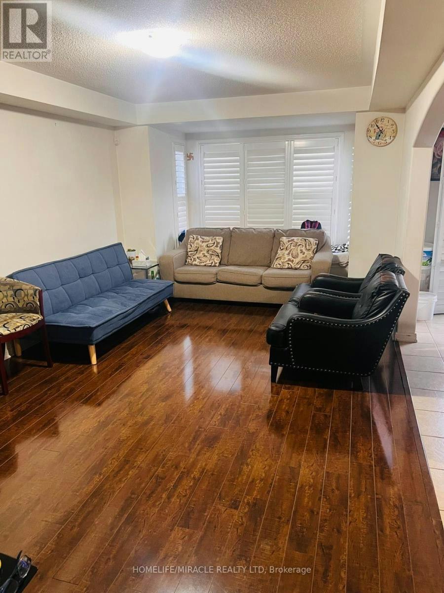 UPPER MAIN-17 Agricola Road, Brampton, ON, L7A 0V1 - 2