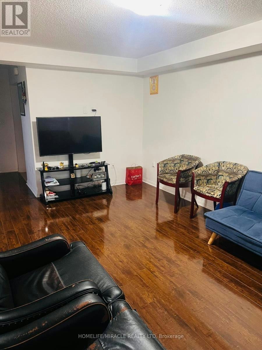 UPPER MAIN-17 Agricola Road, Brampton, ON, L7A 0V1 - 3