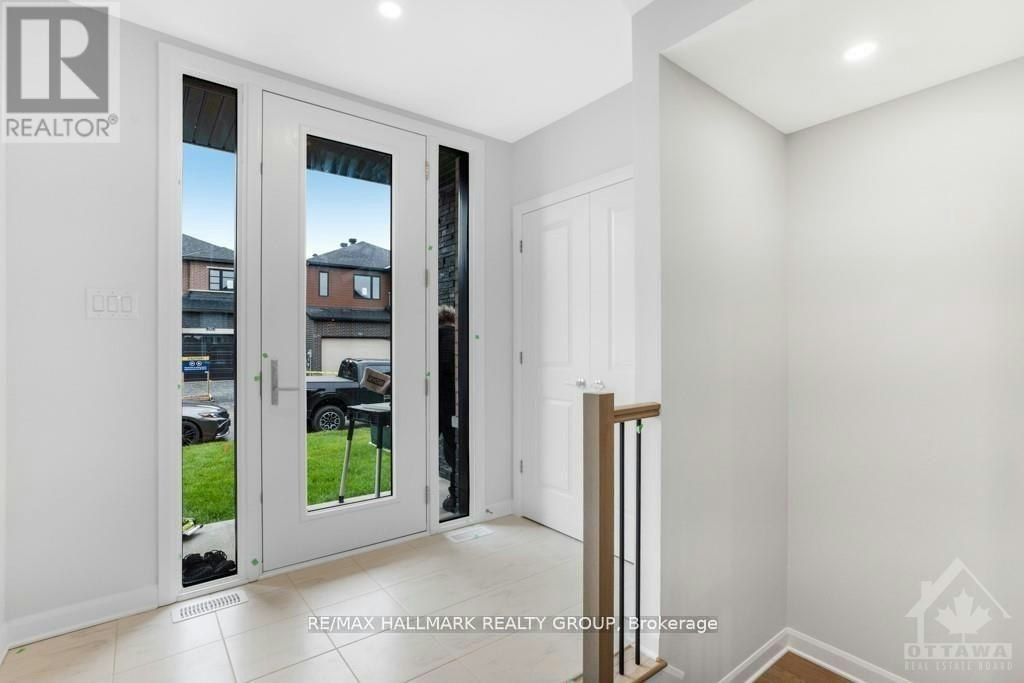 542 Anchor Circle, Manotick, ON, K0A 2E0 - 3