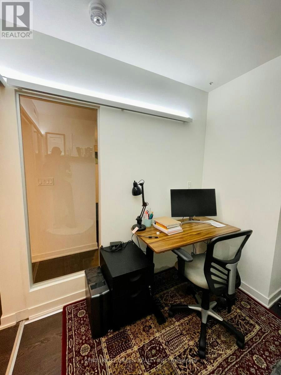 715-27 Bathurst Street, Toronto, ON, M5V 2P1 - 6