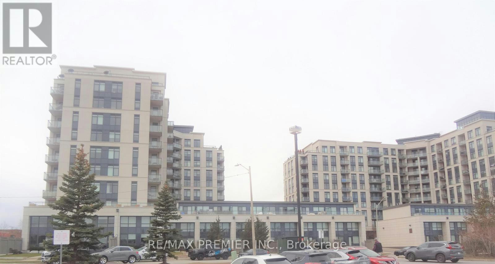 816-24 Woodstream Boulevard, Vaughan, ON, L4L 8C4 - 2