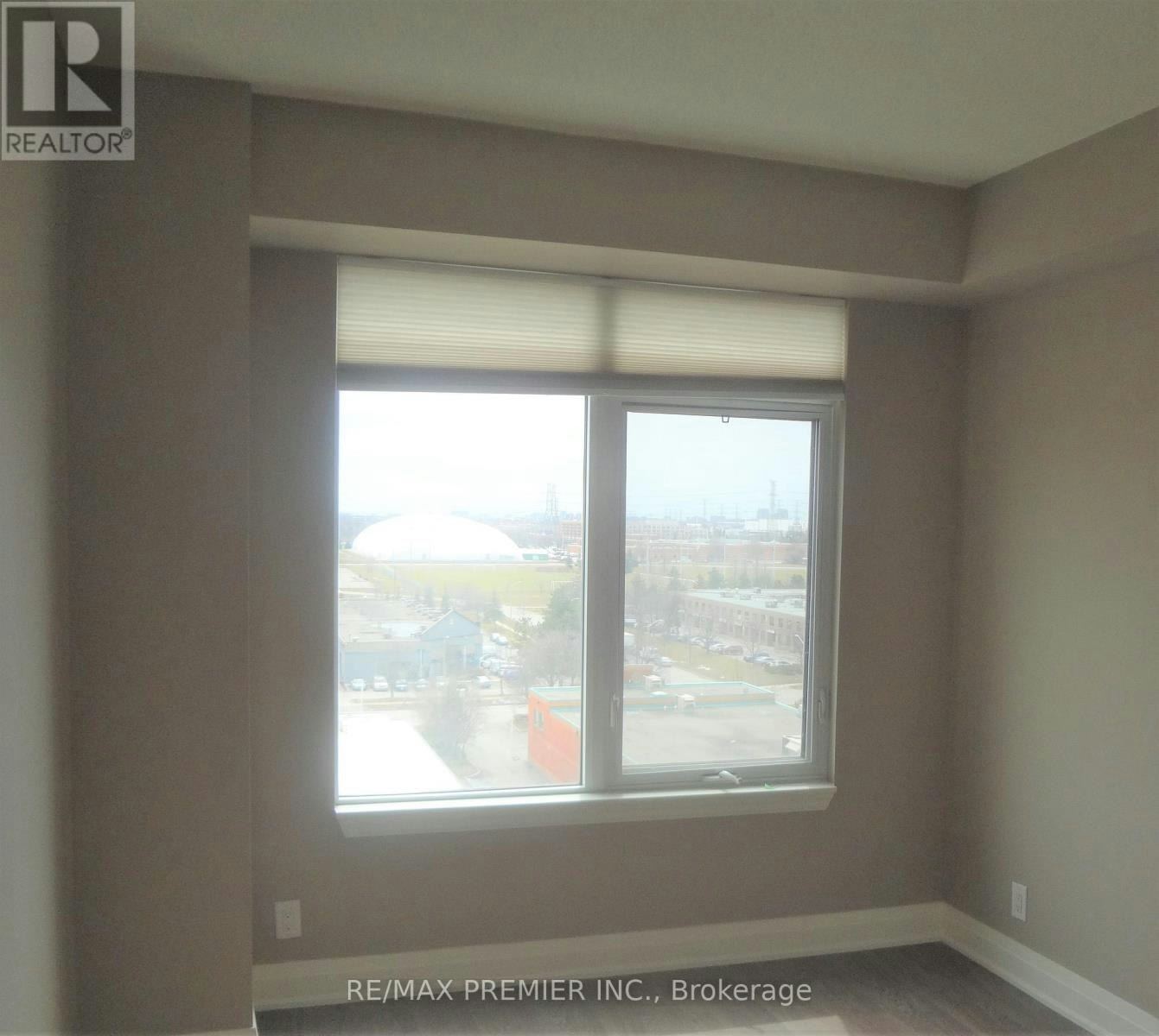 816-24 Woodstream Boulevard, Vaughan, ON, L4L 8C4 - 4